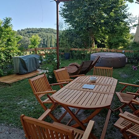 Jolie Maisonnette Niozelles Экстерьер фото